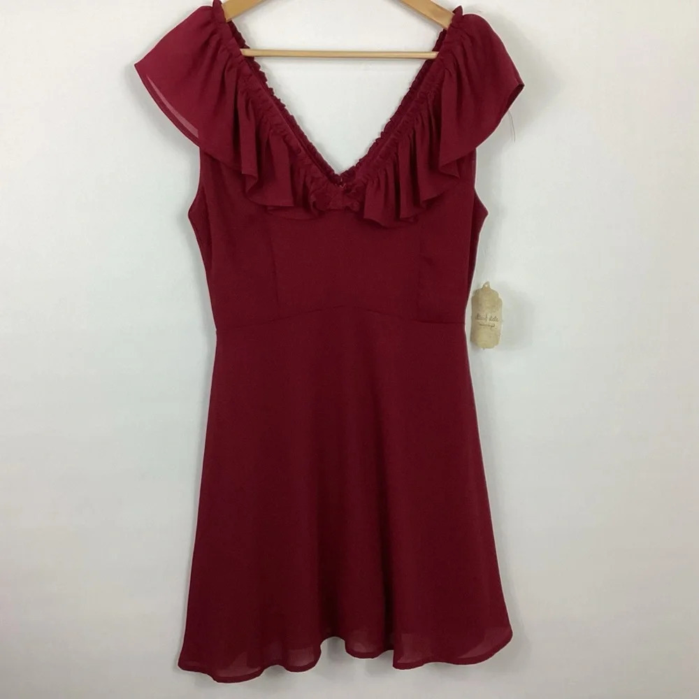Altar'd State V-Neck Ruffled Dress Size Small NWT